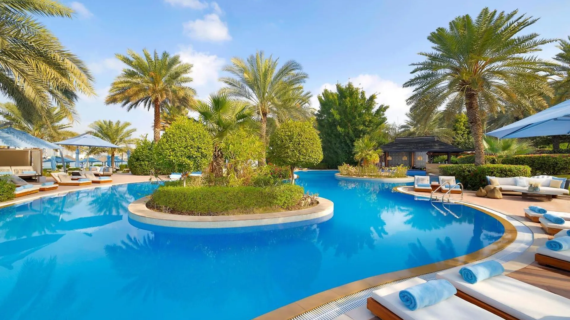 The Westin Dubai Mina Seyahi Beach Resort And Waterpark 5*,